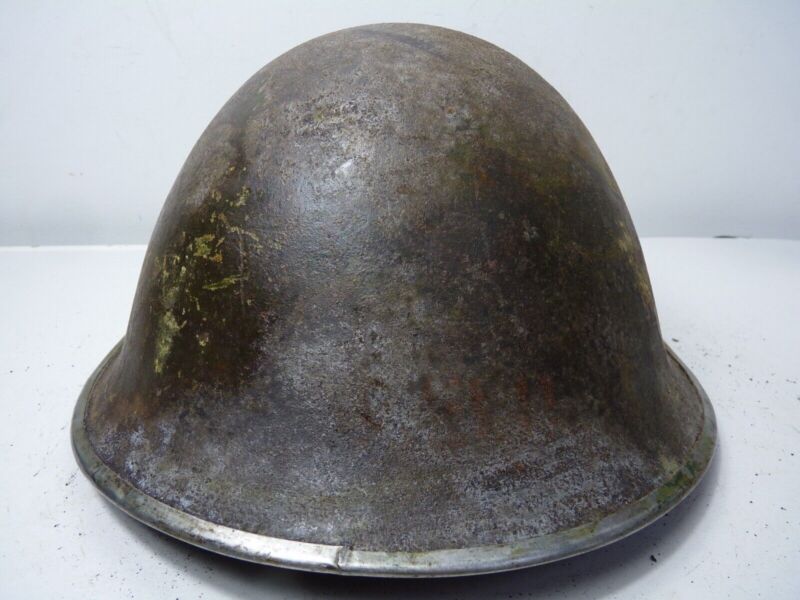 Mk3 Canadian / British Army Original WW2 Turtle Helmet High Rivet - The Militaria Shop