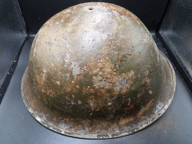Mk3 Canadian / British Army Original WW2 Turtle Helmet High Rivet - The Militaria Shop