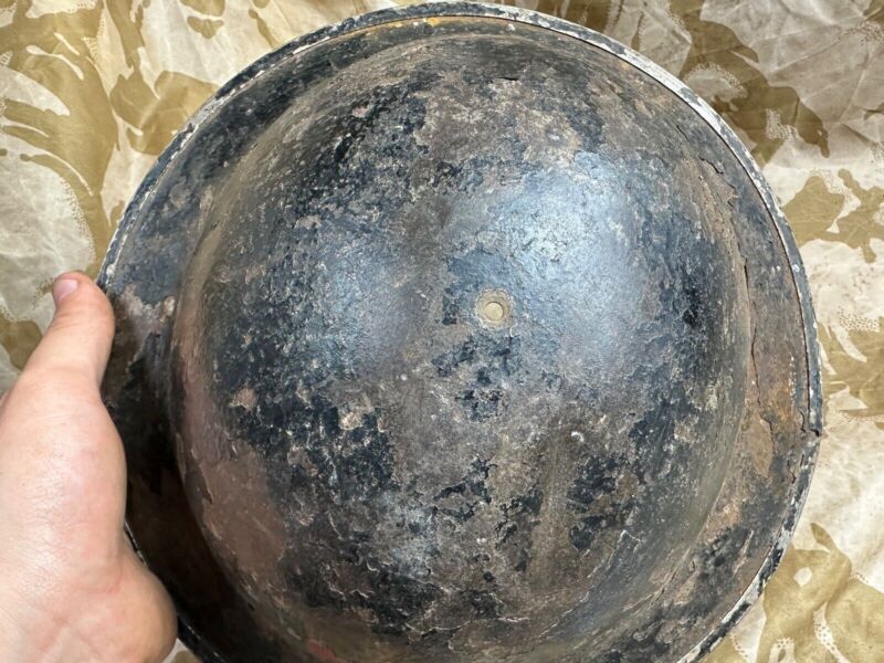 British Army Mk2 Brodie Helmet - Original WW2 - South African Manufactured - The Militaria Shop