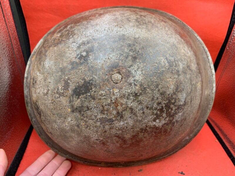 Mk3 Turtle Helmet - Original WW2 British / Canadian Army Combat Helmet - The Militaria Shop