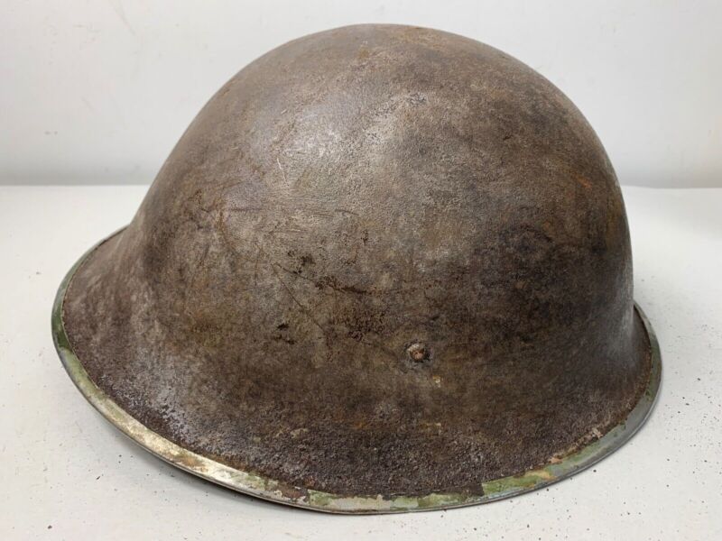 Mk3 Canadian / British Army Original WW2 Turtle Helmet High Rivet - The Militaria Shop