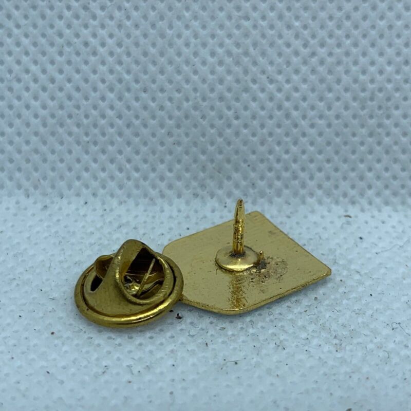 RAF Royal Air Force - NEW British Army Military Cap/Tie/Lapel Pin Badge #160 - The Militaria Shop