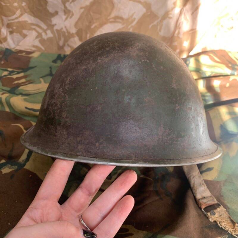 Original WW2 British / Canadian Mk3 Army Combat Turtle Helmet - The Militaria Shop