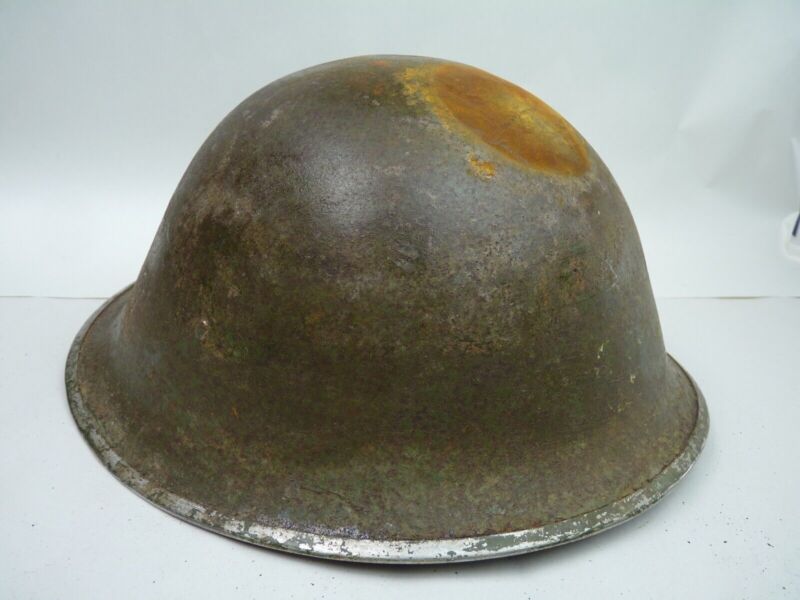 Original WW2 British / Canadian Mk3 Turtle Helmet Untouched Paint - The Militaria Shop