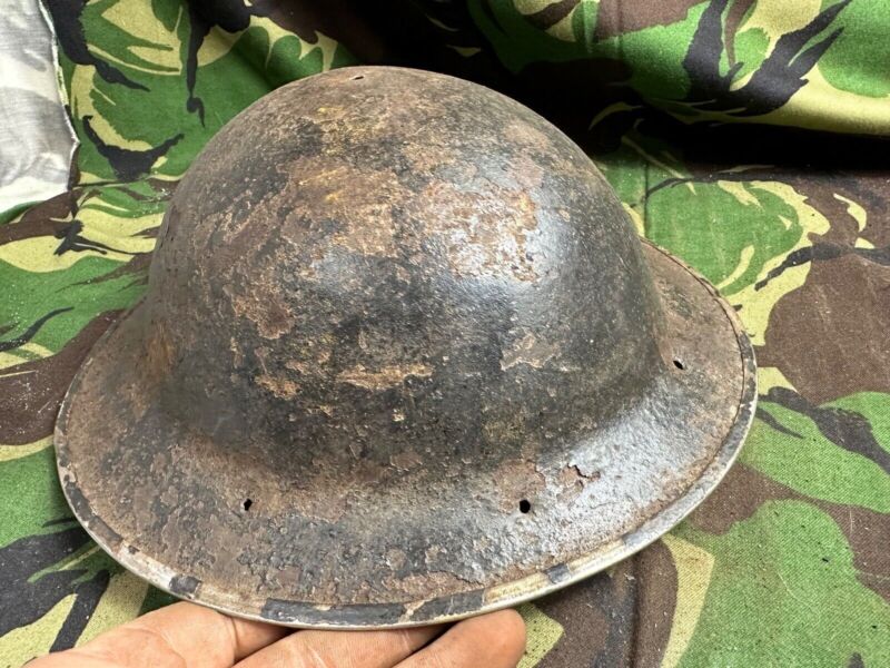 British Army Mk2 Brodie Helmet - Original WW2 - South African Manufactured - The Militaria Shop