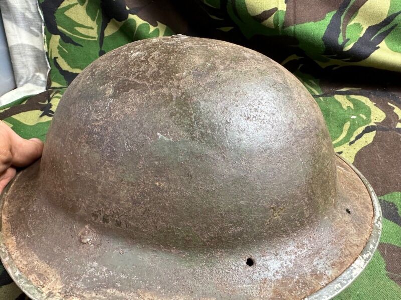 British Army Mk2 Brodie Helmet - Original WW2 - South African Manufactured - The Militaria Shop
