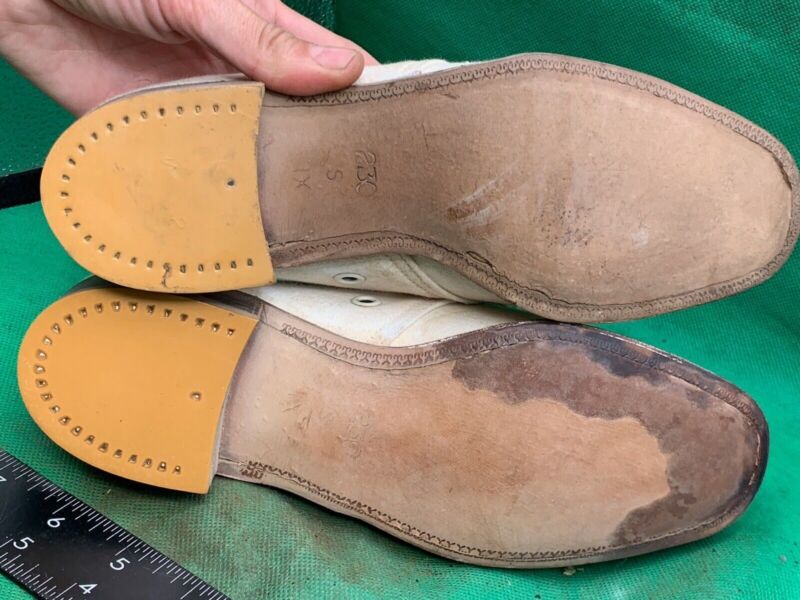 Original WW2 British Army Women's White Summer Shoes - ATS WAAF - Size 230s - The Militaria Shop