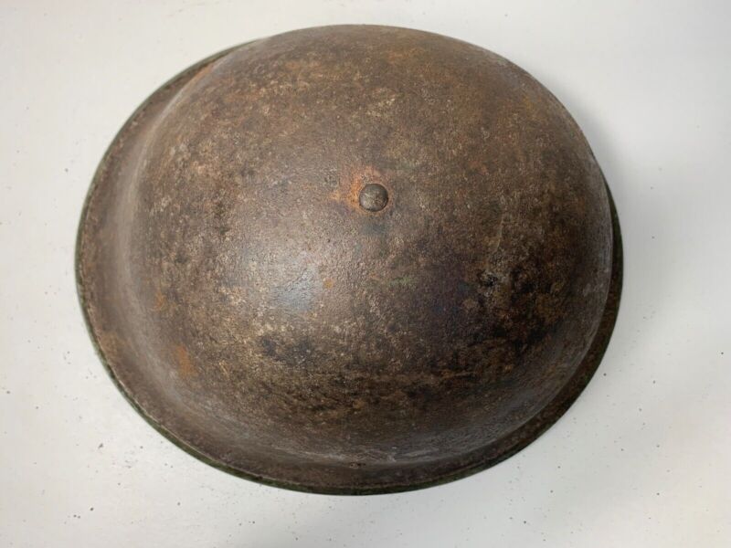Mk3 Canadian / British Army Original WW2 Turtle Helmet High Rivet - The Militaria Shop