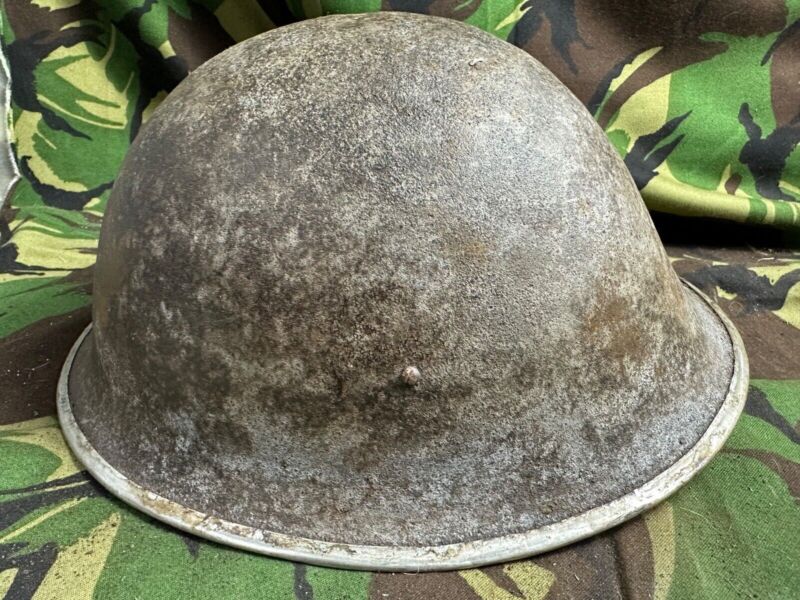 Genuine British / Canadian Army Mark 3 Turtle Helmet - Original WW2 Helmet - The Militaria Shop