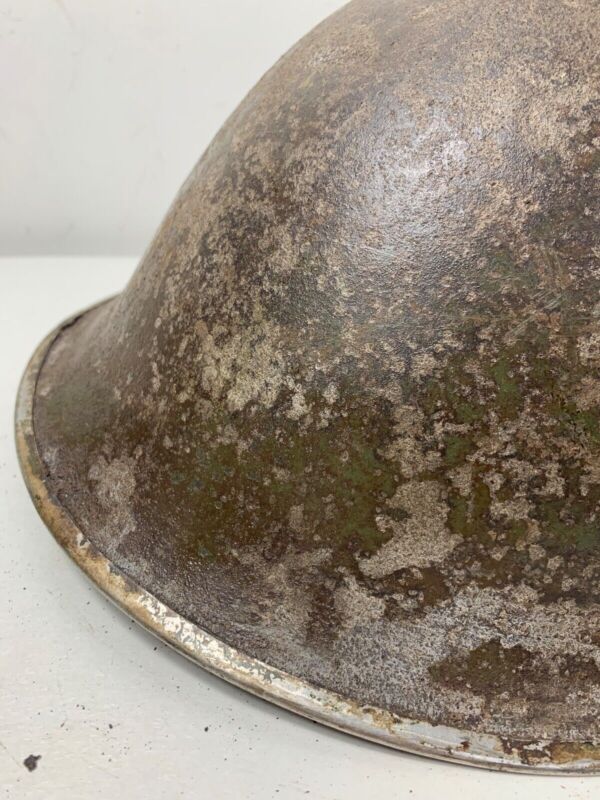 Mk3 Canadian / British Army Original WW2 Turtle Helmet High Rivet - The Militaria Shop