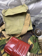 Lade das Bild in den Galerie-Viewer, Original WW2 British Army 1940 Dated Matching Gas Mask Respirator Set

