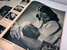 Load image into Gallery viewer, Original Dutch Language WW2 Propaganda Signaal Magazine - No.4 1944
