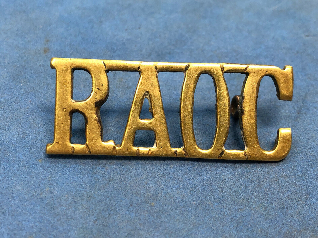 Original WW2 Brass British Army Shoulder Title RAOC Army Ordnance Corps