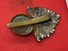 Load image into Gallery viewer, Original WW1 / WW2 British Army City of London Fusiliers Cap Badge
