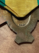 Lade das Bild in den Galerie-Viewer, Image #4
