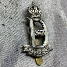 Charger l&#39;image dans la galerie, Origianl WW2 British Army Royal Army Ordnance Corps Cap Badge
