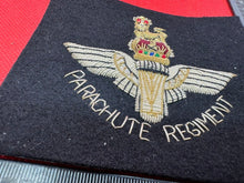 Lade das Bild in den Galerie-Viewer, British Army Bullion Embroidered Blazer Badge - Parachute Regiment -Queens Crown
