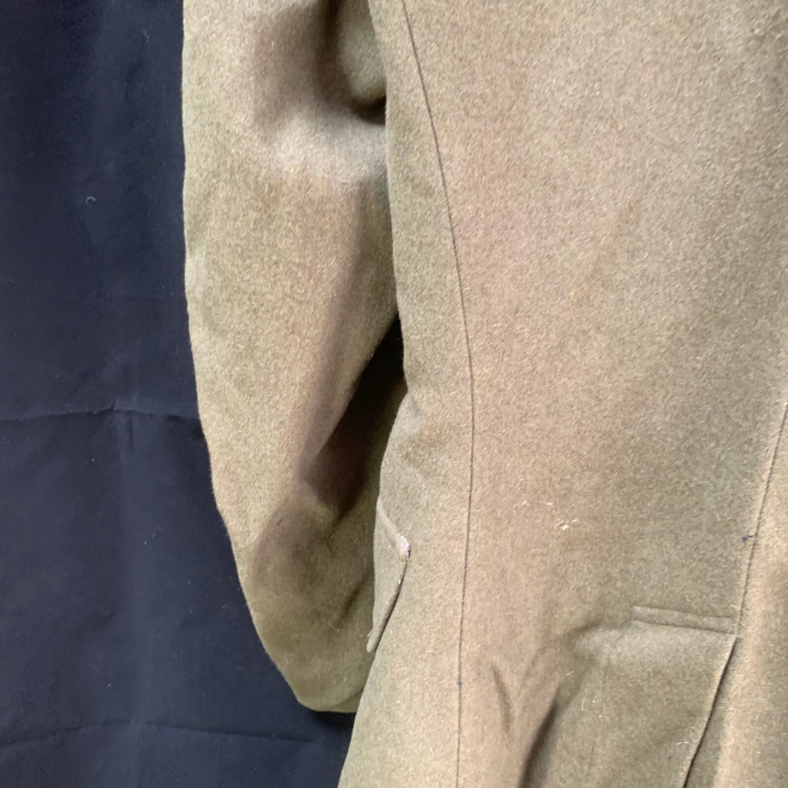Genuine British Army Man's Mounted Regiment Khaki Greatcoat - 37" Chest - The Militaria Shop