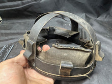 Charger l&#39;image dans la galerie, Original WW2 British Army Mk2 Helmet Liner - Size 7 - 1939 Dated
