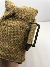 Charger l&#39;image dans la galerie, Original WW2 Canadian Army 37 Pattern Extra Bren Pouch Rear - 1941 Dated
