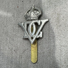 Charger l&#39;image dans la galerie, Original WW2 British Army Cap Badge - 5th Royal Inniskilling Dragoon Guards
