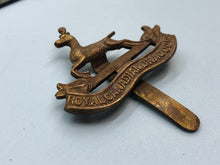 Charger l&#39;image dans la galerie, Genuine Canadian Army Royal Canadian Dragoons Cap Badge
