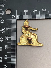 Load image into Gallery viewer, Original British Army WW2 Collar Badge - Norfolk Regiment
