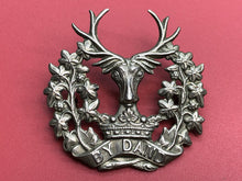 Load image into Gallery viewer, Original WW2 British Army Gordon Highlanders Scottish Regiment Cap Badge
