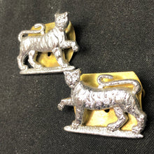 Load image into Gallery viewer, Original British Collar Badge Pair - Gordon Highlanders - The Militaria Shop

