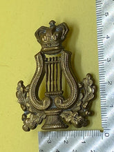 Load image into Gallery viewer, Original British Army - Victorian Crown Musicians Badge
