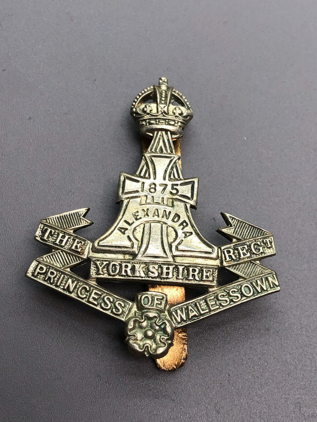 Original British Army WW2 Princess of Wales's Own Yorkshire Regiment Cap Badge