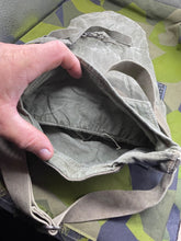 Lade das Bild in den Galerie-Viewer, Original US Army Vietnam War Era Snout Type Gas Mask Bag - The Militaria Shop
