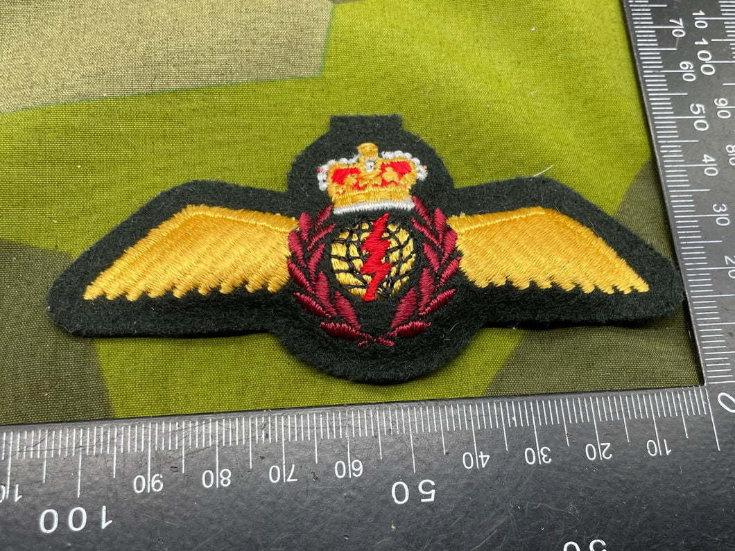 RCAF Royal Canadian Air Force Pilot / RCAF Navigator Padded Wings - The Militaria Shop