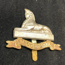 Load image into Gallery viewer, Original WW2 British Army Cap Badge - Lincolnshire Regiment - The Militaria Shop
