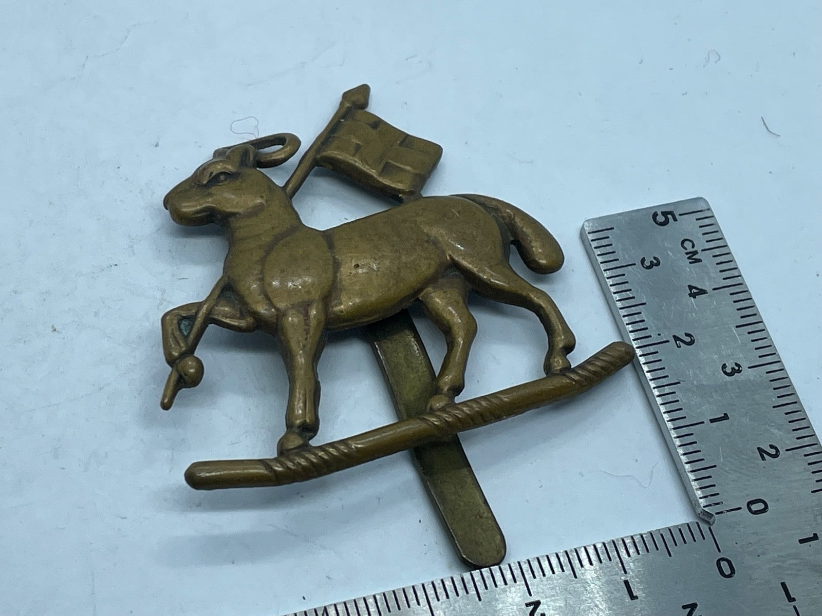 Original British Army The Queen's West Surrey Regiment Cap Badge - The Militaria Shop
