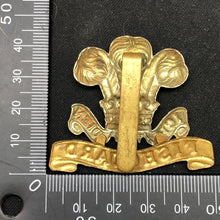 Load image into Gallery viewer, Original WW2 British Army Cap Badge - Pembroke Yeomanry - The Militaria Shop
