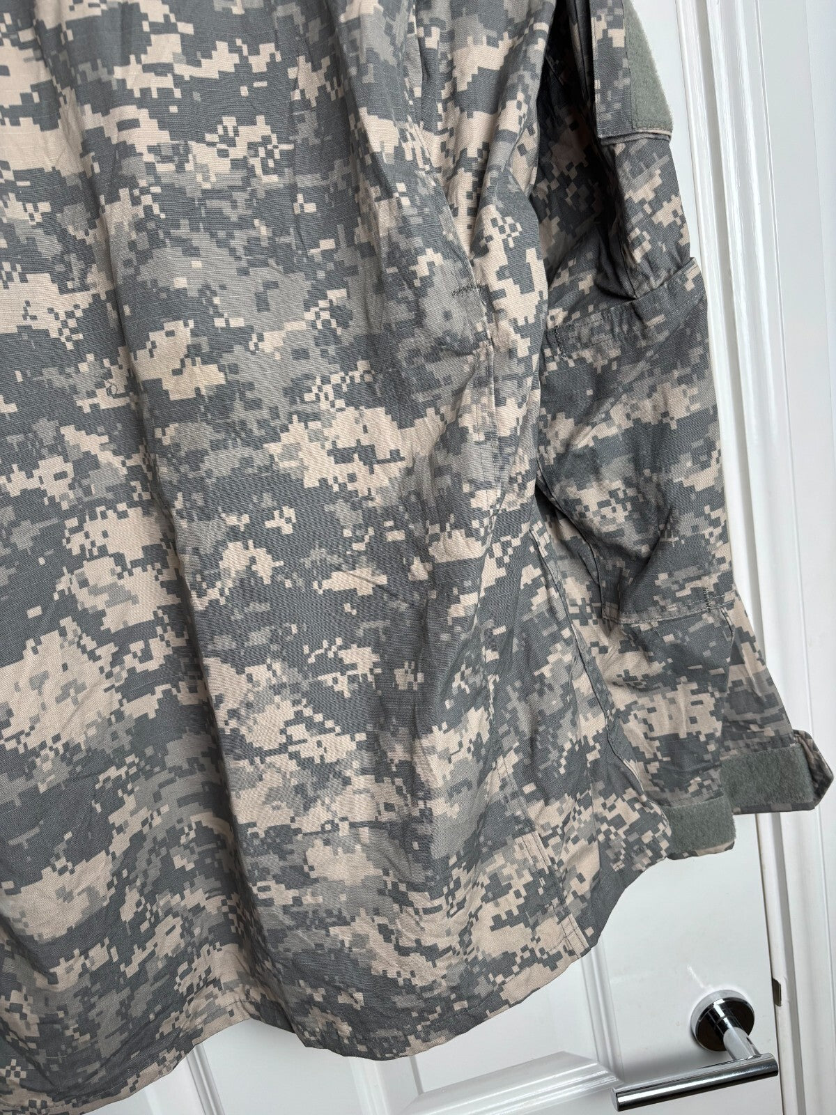 Surplus US Army ACU Combat Uniform Jacket-Medium Long - The Militaria Shop