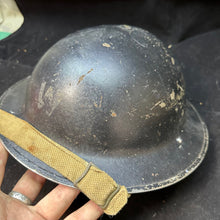 Charger l&#39;image dans la galerie, Original WW2 British Home Front Civil Defence Warden&#39;s Helmet -Liner &amp; Chinstrap
