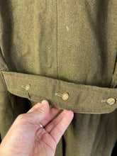 Charger l&#39;image dans la galerie, Original WW2 British Army Royal Engineers Sergeants Greatcoat - 40&quot; Chest
