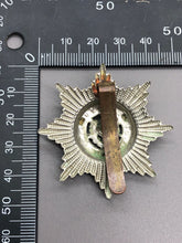 Charger l&#39;image dans la galerie, Original WW2 British Army The Cheshire Regiment Cap Badge
