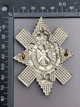 Load image into Gallery viewer, Original WW2 British Army The Black Watch Scottish Cap Badge
