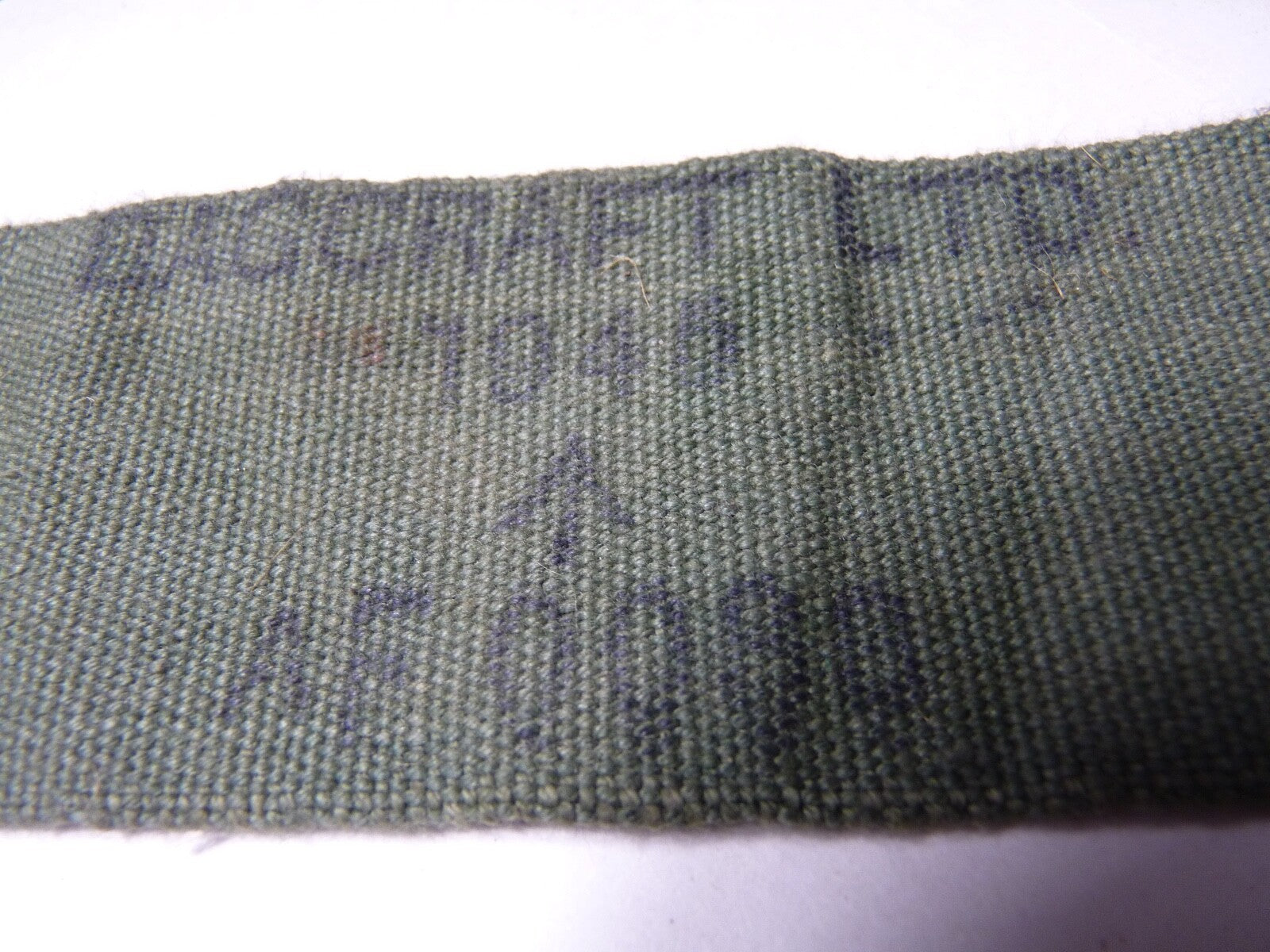 Original WW2 British Army 44 Pattern Shoulder / Extended Equipment Strap - 1945 - The Militaria Shop