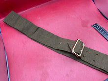 Charger l&#39;image dans la galerie, British Army Current Issue Service Dress Belt - Size 40&quot; Waist
