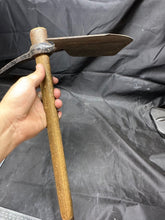 Load image into Gallery viewer, Original WW2 British Army Entrenching Tool Set - 1945 Dated
