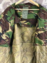 Lade das Bild in den Galerie-Viewer, RARE User Trials Jacket! British Army DPM Combat Smock - Size 190/104
