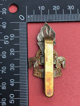 Load image into Gallery viewer, Original WW2 British Army Royal Army Education Corps RAEC Kings Crown Cap Badge
