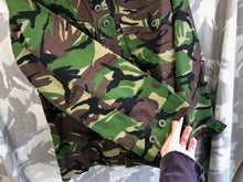 Load image into Gallery viewer, Genuine British Army DPM Camouflaged Combat Jacket Smock - 170/88
