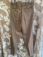 Lade das Bild in den Galerie-Viewer, Genuine British Army No2 Dress Uniform Trousers - All Ranks - 182/100/84
