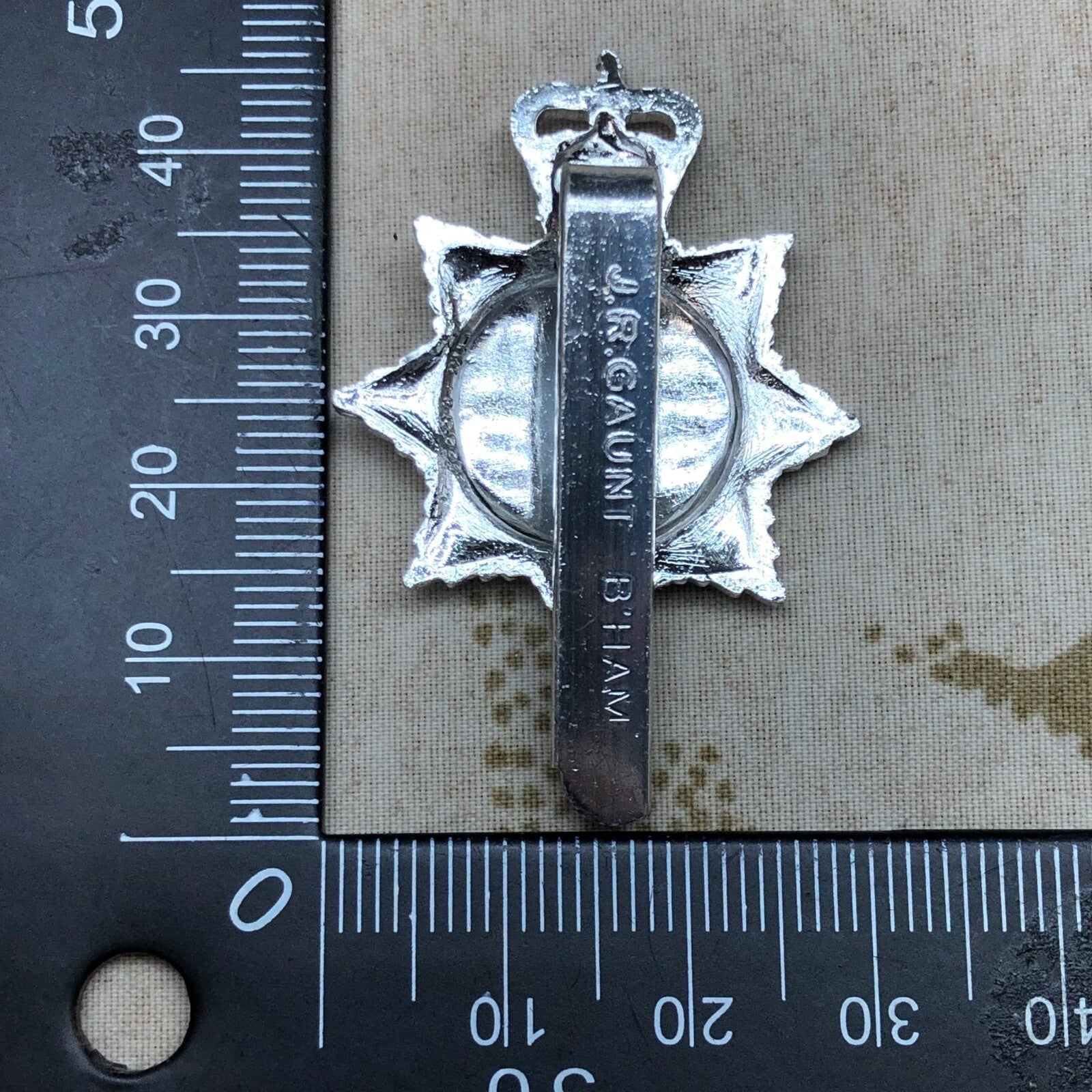Genuine British Army Cap Badge - 47th (Middlesex Yeomanry) Signal Squadron - The Militaria Shop