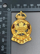 Genuine Canadian Army Royal Montreal Regiment Cap Badge - The Militaria Shop